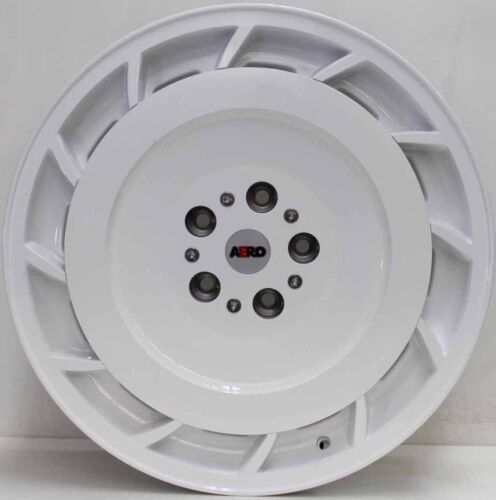 19 IN AERO DIRECTIONAL  ALLOY WHEELS TO FIT COMMODORE VK /VL /VN IN WHITE